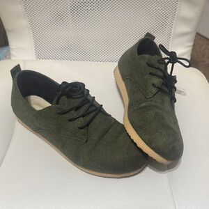 Women’s Green Suede Shoes
